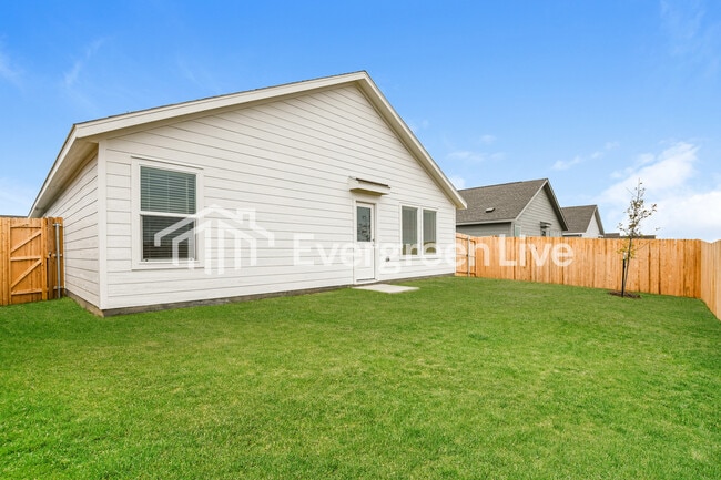 Building Photo - 2256 Tierra Madre Blvd