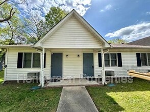 Building Photo - 1442 Riverview Rd