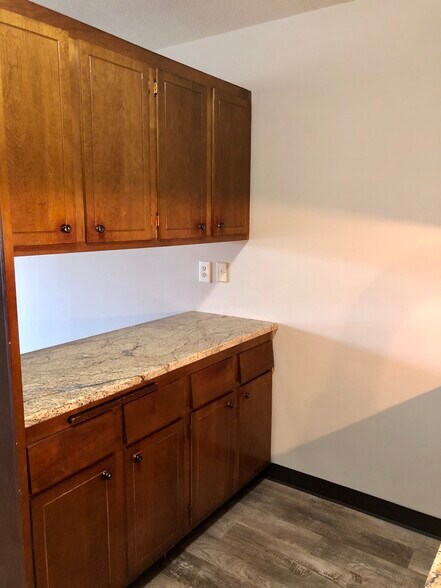 Building Photo - 4014 15th Ave S