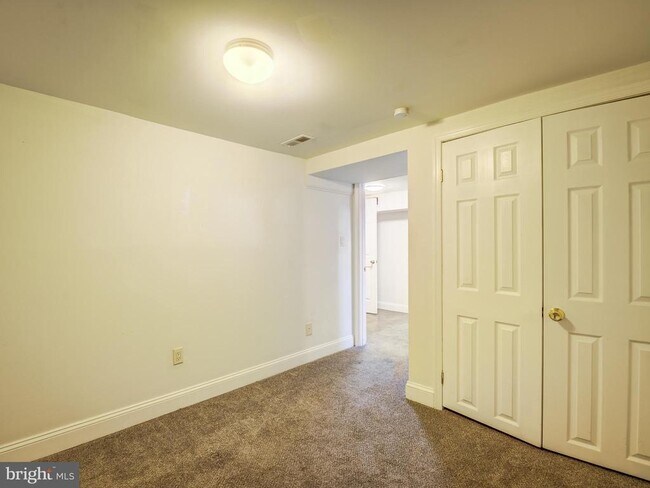 Building Photo - 4008 Illinois Ave NW