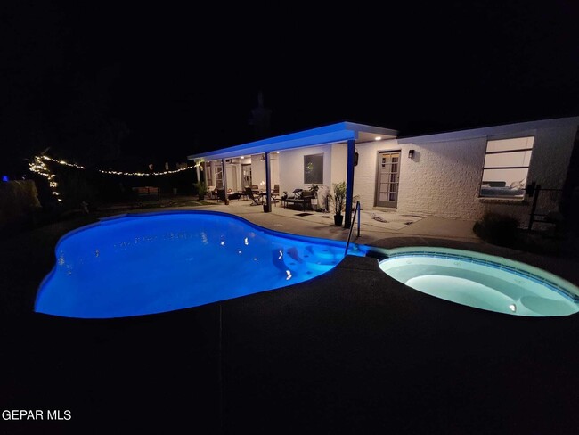 Building Photo - 6613 Imperial Ridge Dr