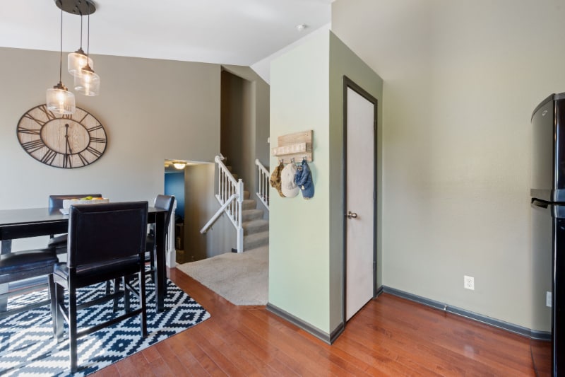 Building Photo - 8753 Quest St