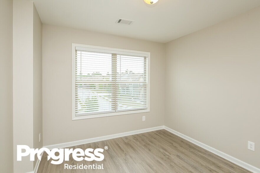 Building Photo - 1072 Glenwyck Dr