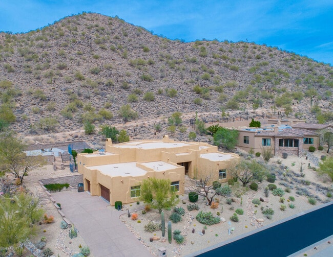 Building Photo - 14296 E Coyote Rd