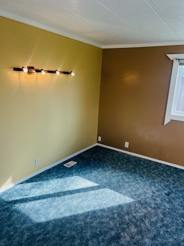 Building Photo - 40 Dillmont Ln