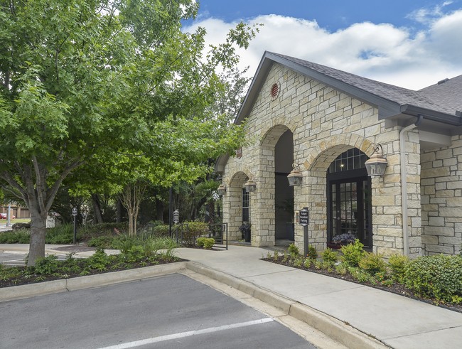 Building Photo - Boulder Creek Apartments