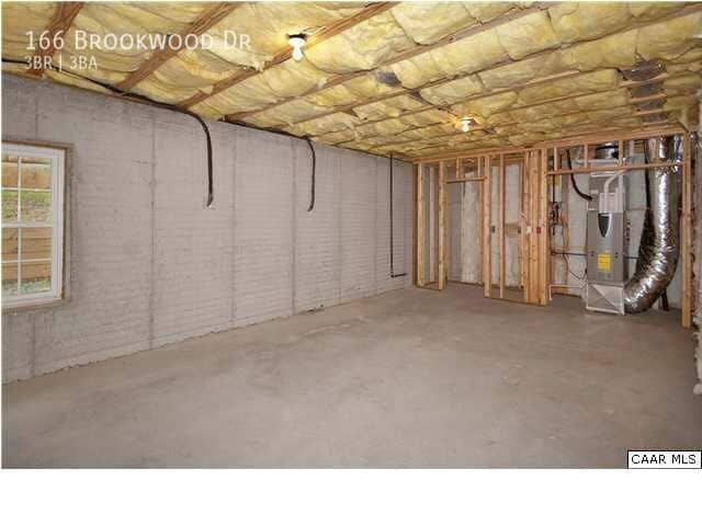 Building Photo - 166 Brookwood Dr