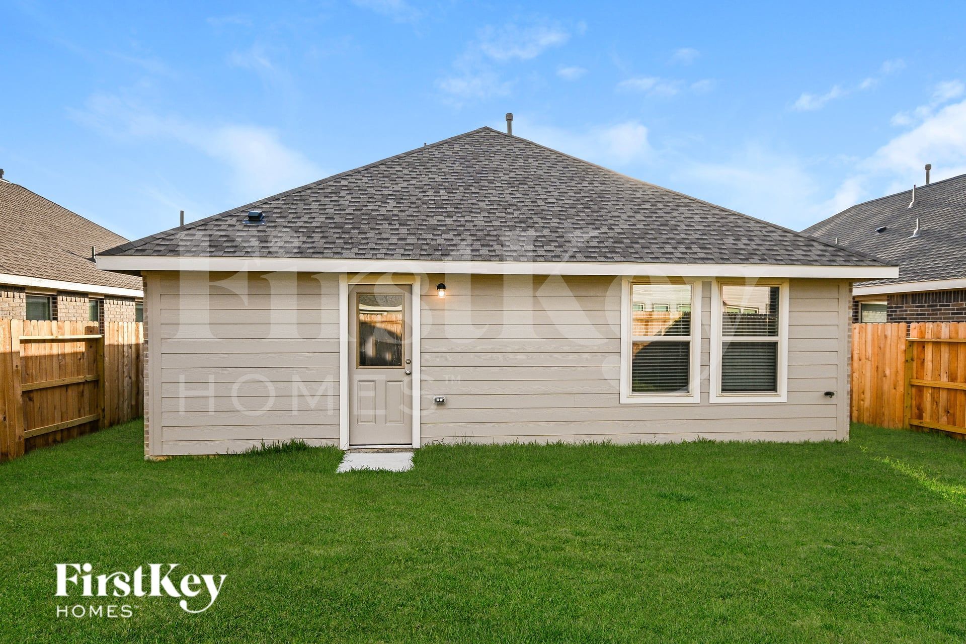 Building Photo - 18446 Summit Ranch Dr