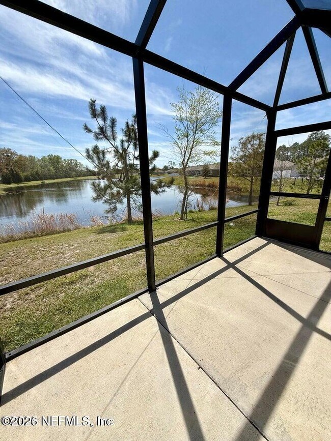 Building Photo - 234 Cody St