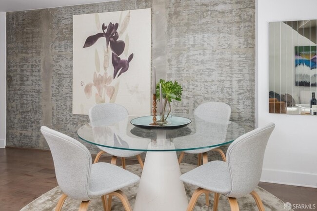 Building Photo - 200 Brannan St