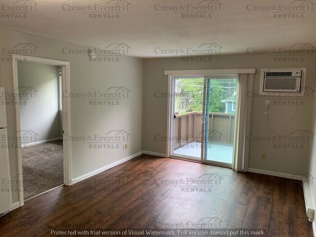 Primary Photo - Cozy 1 Bedroom Apt With Balcony