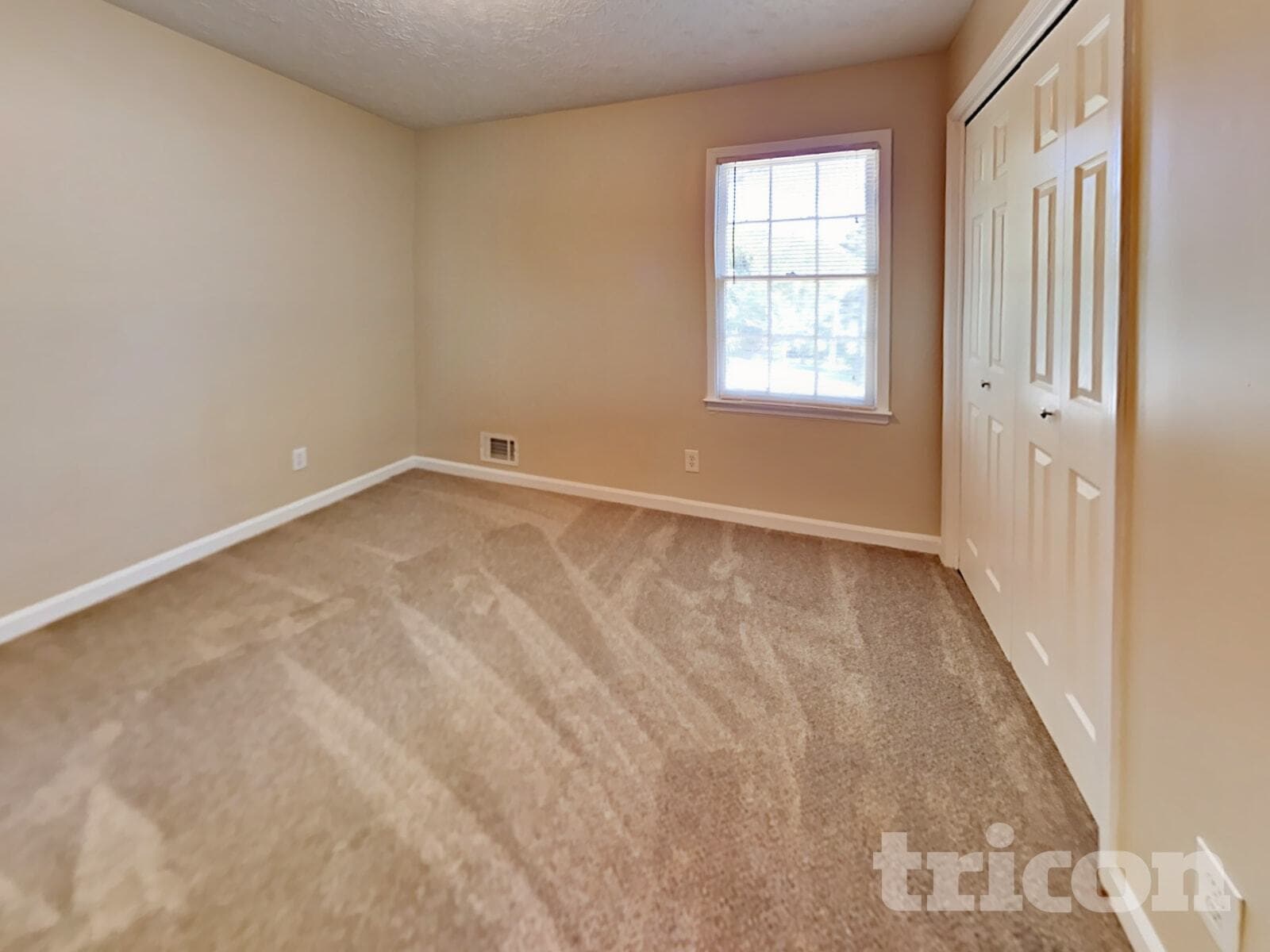 Building Photo - 4273 Ipwich Ct SW