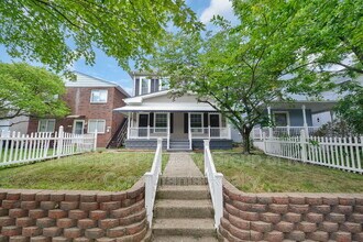 Building Photo - 342-344 East Morrill Avenue - 344