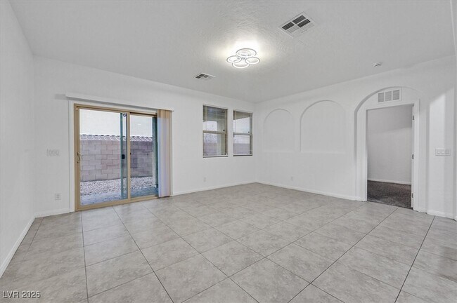 Building Photo - 326 Hillhead Ct