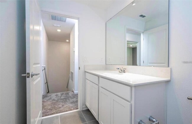 Building Photo - 13890 Title Wy