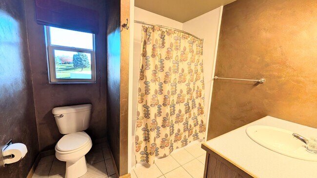 Bathroom 1 - 1927 Little River Path