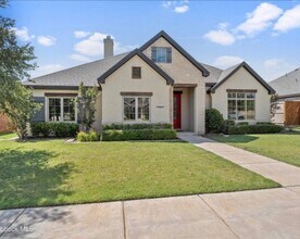 Building Photo - Newer 4 bed 3 bath now available in Wolforth