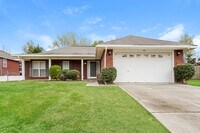 Building Photo - 103 Harvest Glen Ln