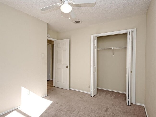 Building Photo - 511 Cutty Trail
