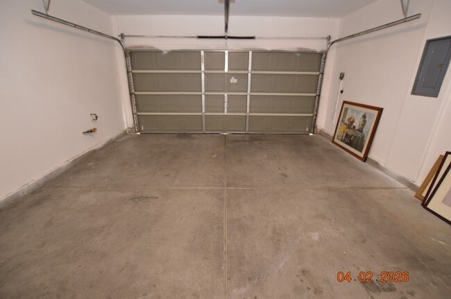 Building Photo - 6796 W Oak Mist Ave