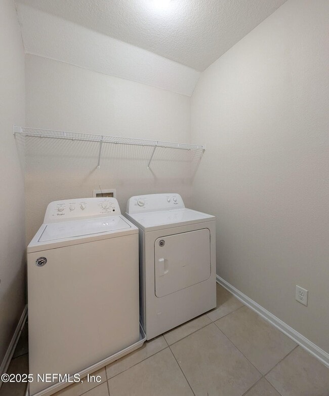 Building Photo - 69 Beam Ln