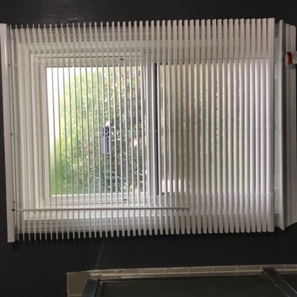 Building Photo - 10400 Albany St