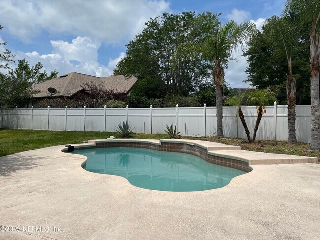 Building Photo - 1646 Rusty Rail Rd