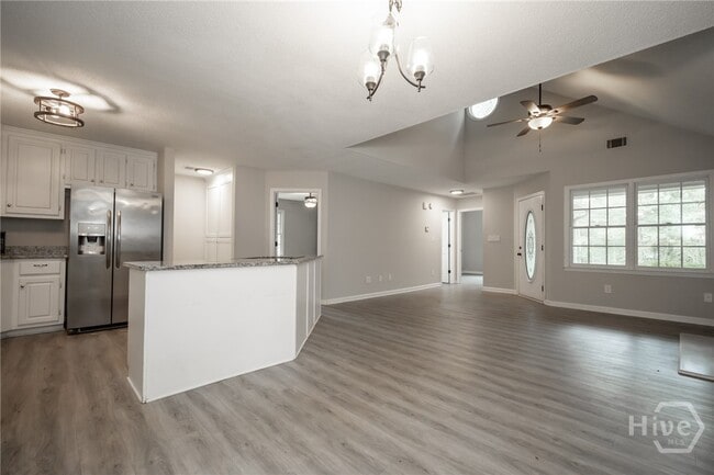 Building Photo - 2400 Rays Church Rd