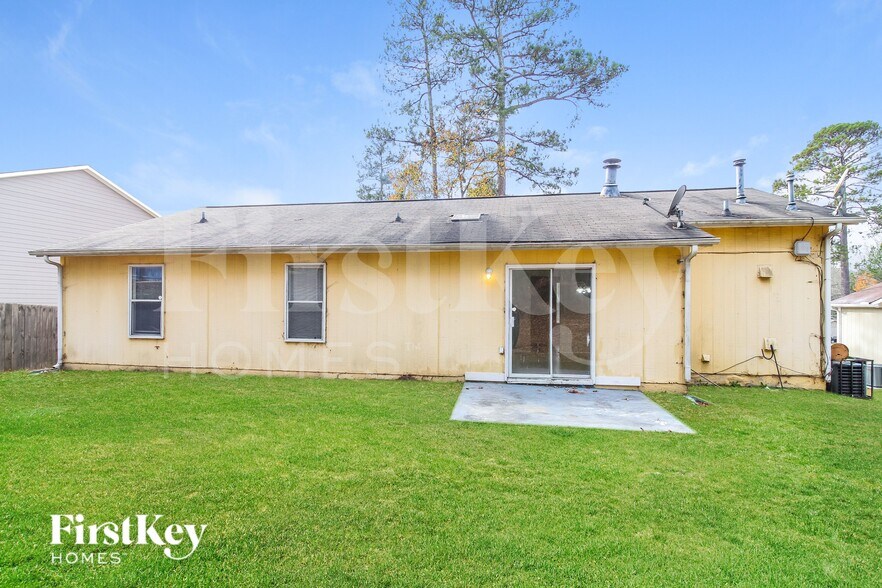 Building Photo - 6450 Peppermill Ln