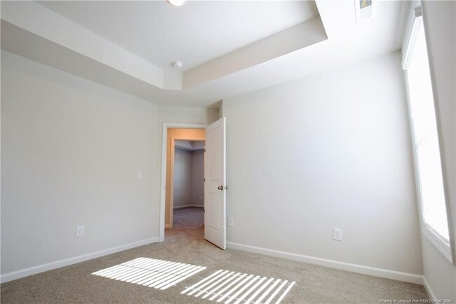 Building Photo - 331 Brentmoor Dr