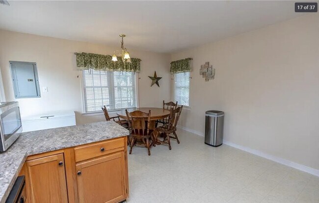 Building Photo - 1424 Berrymeade Hills Ct