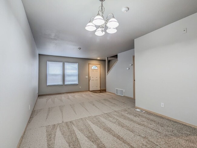 Building Photo - 603 Rainier St