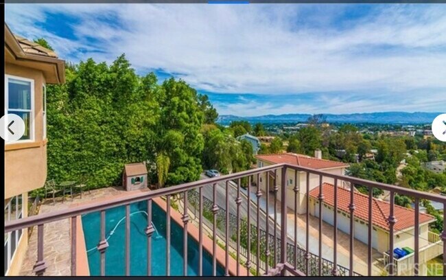 Primary Photo - 21615 Medina Estates Dr