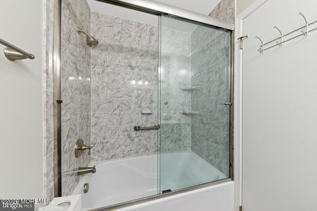 Building Photo - 41 Quince Ct