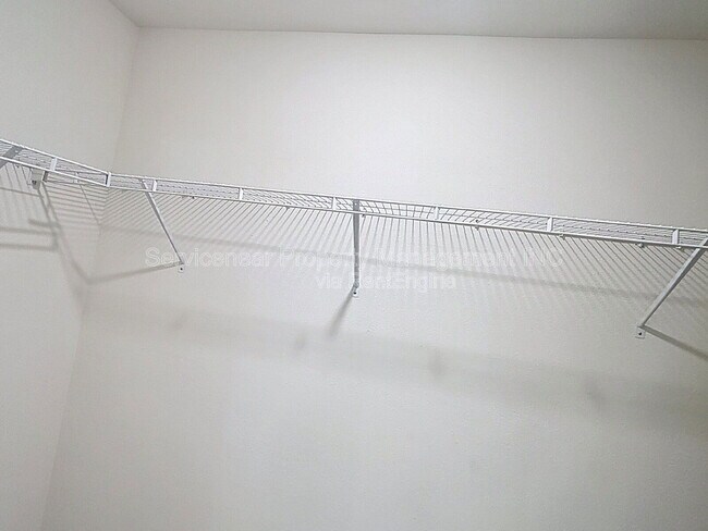 Building Photo - 3988 Postmark Lake Pl