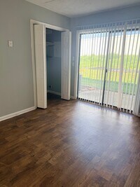Building Photo - 16 Duiguid Dr