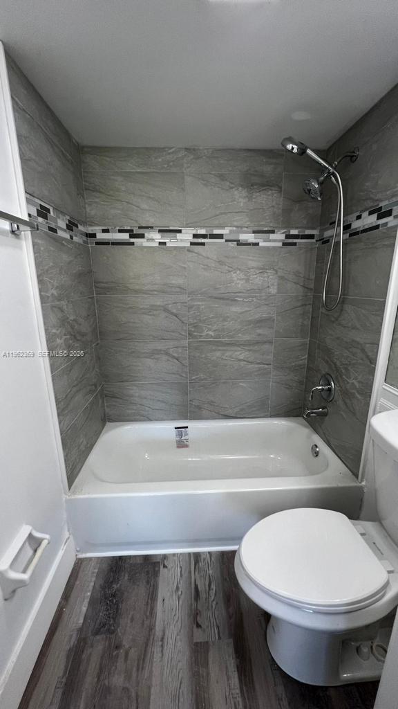 Building Photo - 5200 NW 31st Ave