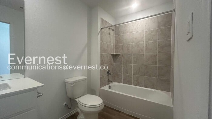 Building Photo - 5962 Celestite Bd