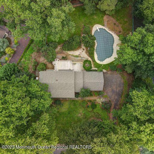 Building Photo - 18 Seven Oaks Dr