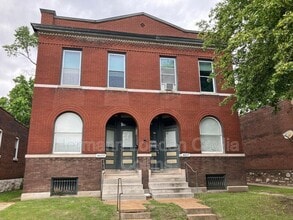 Building Photo - 4657-4659 Idaho Ave