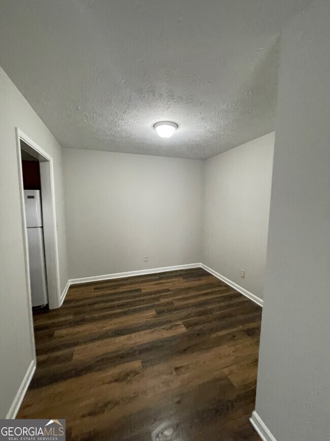 Building Photo - 155 Bowen St