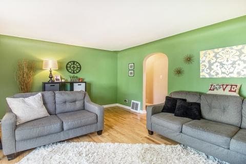 Building Photo - 122 Cambridge Ave