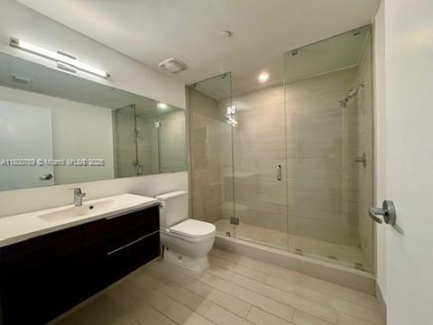 Building Photo - 9940 W Bay Harbor Dr
