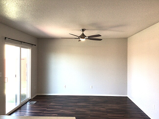 Building Photo - 17641 Papa Bear Ct