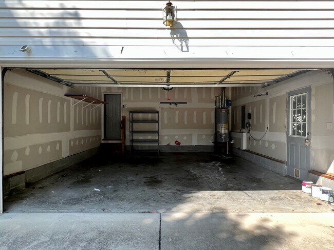 Building Photo - 14448 Ashleyville Ln