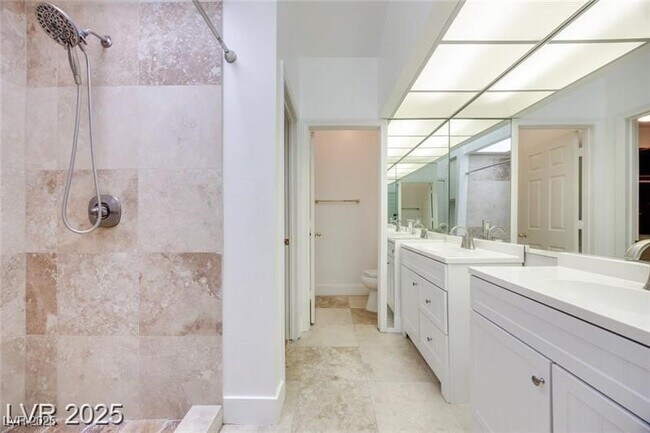 Building Photo - 2723 Seabridge Dr
