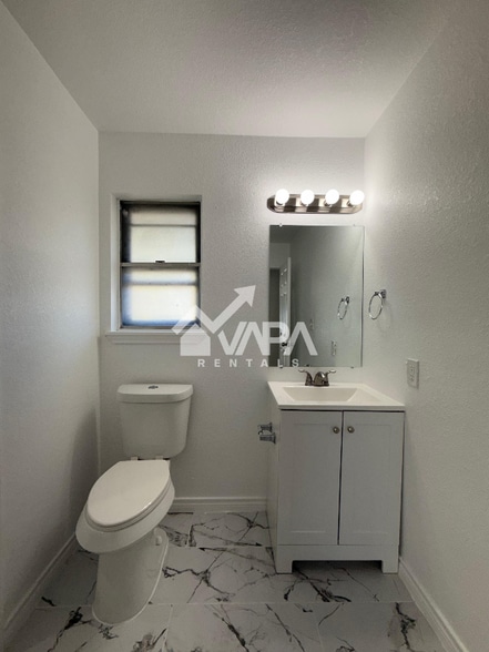 Building Photo - 6715 Buckley