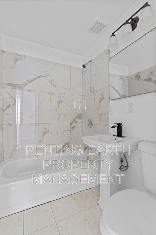 Building Photo - 9835 Winkler Dr