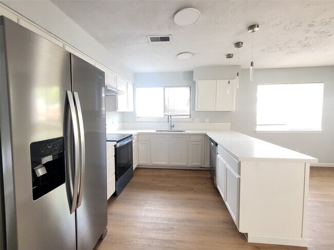 Building Photo - 11622 Old Telegraph Rd