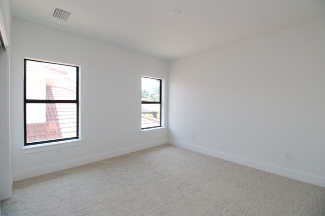 Building Photo - ** BRAND NEW CONSTRUCTION SINGLE FAMILY TW...